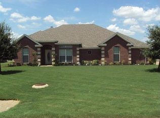 1701 W Tate St, Robinson, TX 76706