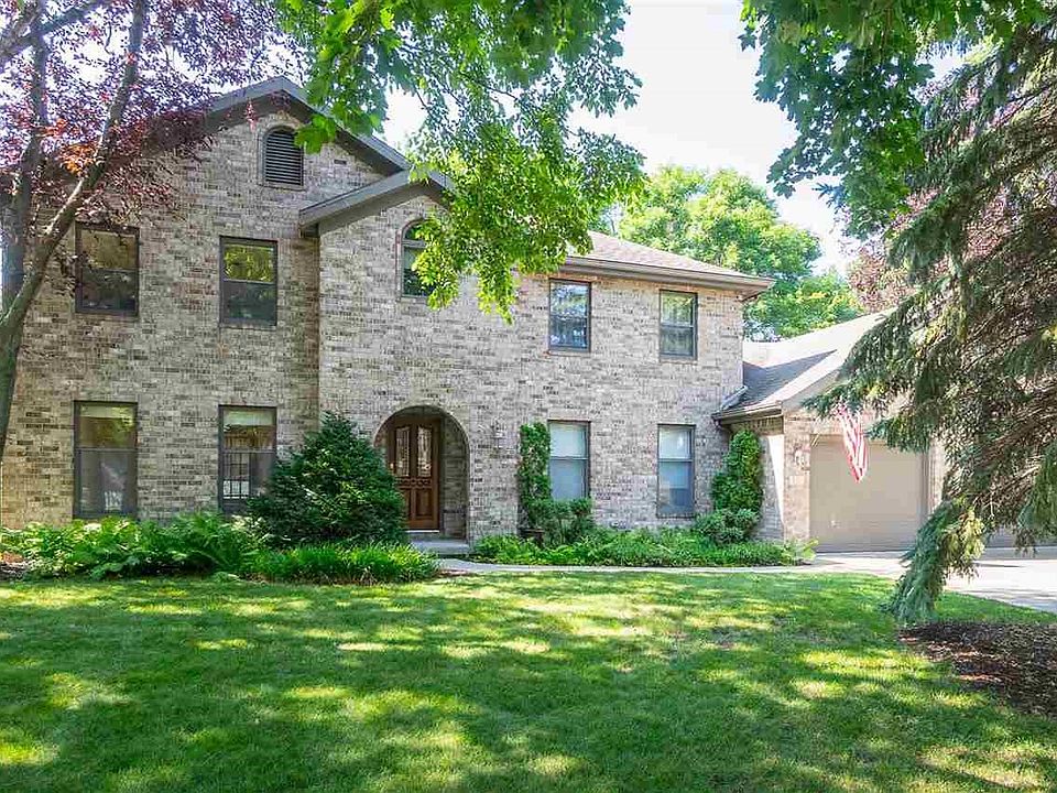 Impressive N Appleton Home