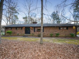 2324 Lakeridge Dr, High Point, NC 27265