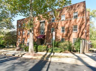 4031 Davis, Washington, DC 20007
