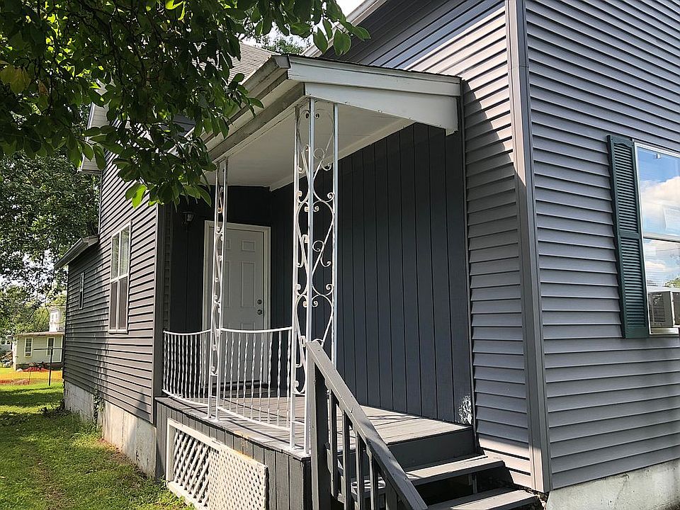 2nd image of 2217 Dewey Ave