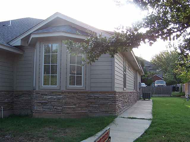 1st image of 501 NW Fairway Villa Dr