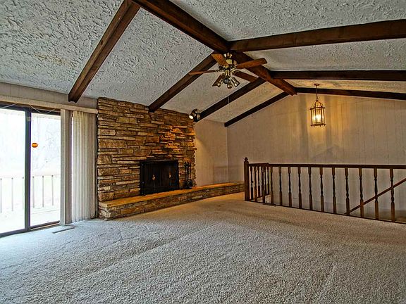 5th image of 3568 Golden Prairie Ave