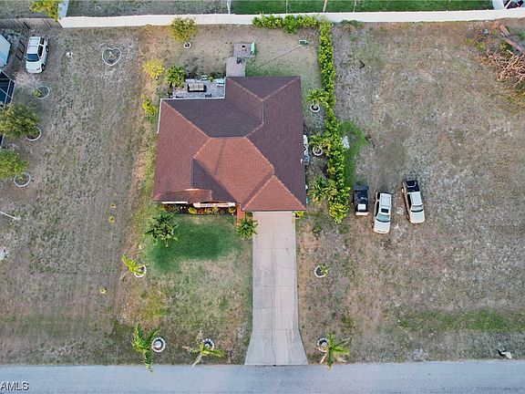 4th image of 1503 NE 16th Pl