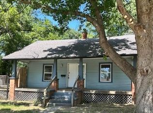 718 W Maple St, Nevada, MO 64772