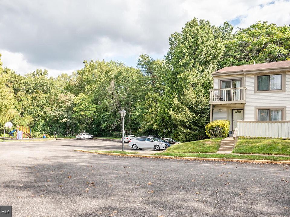 1st image of 12755 Cara Dr #9-B