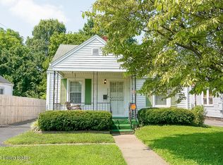 1013 Berry Blvd, Louisville, KY 40215