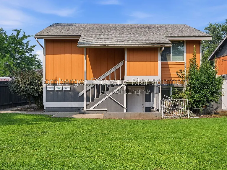 2439 N Standard St — Photo 14