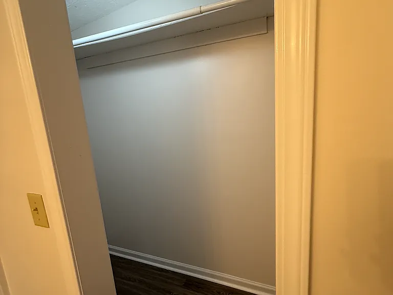 53 Park Ln — Photo 6