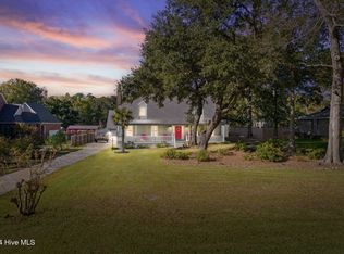 1836 Pharview Dr SW, Ocean Isle Beach, NC 28469