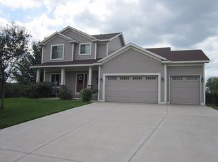 16124 Vale St NW, Andover, MN 55304
