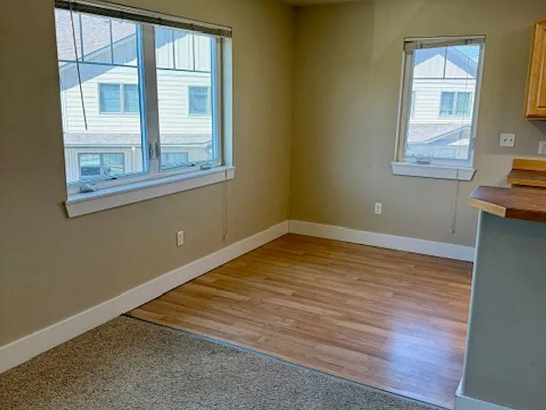 2123 W Durston Rd #24 — Photo 4