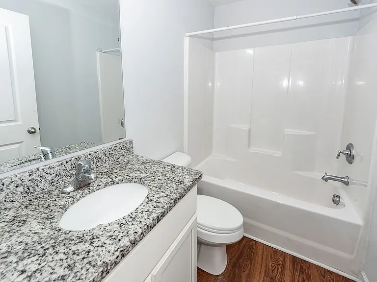 211 White St #B — Photo 18