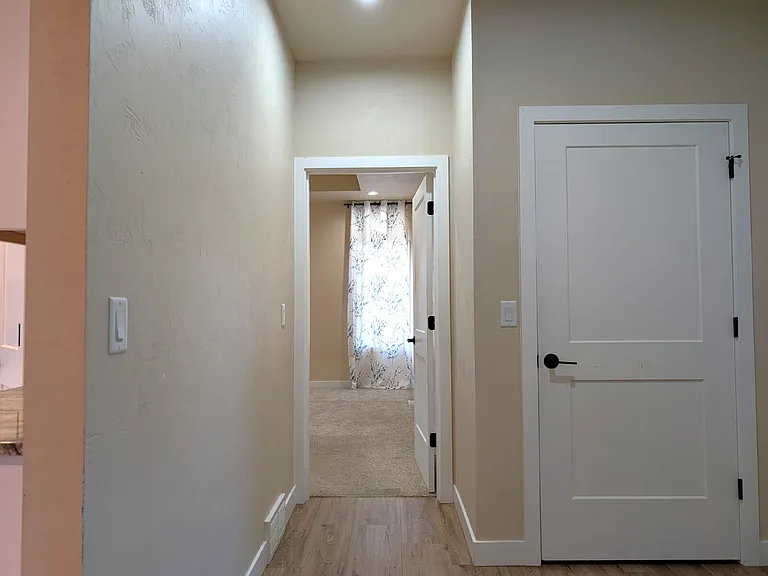 N8739 Connor Cir — Photo 28