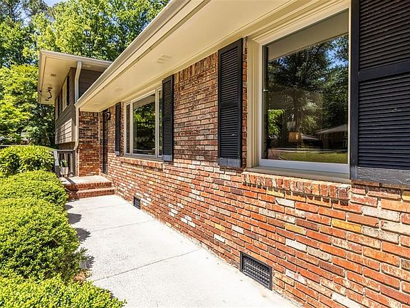 4th image of 1684 Cartwright Ct