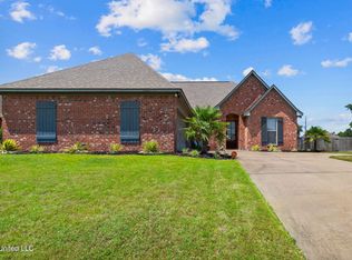 120 Clearview Dr E, Madison, MS 39110