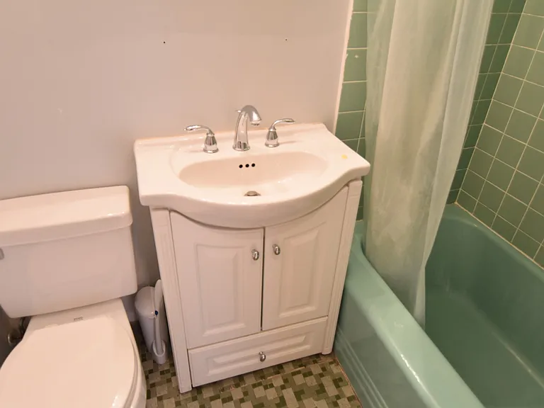 431 Beacon St #3 — Photo 17