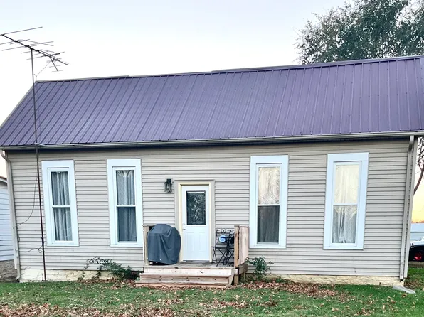 310 S Jackson St, Hartsville, IN 47244