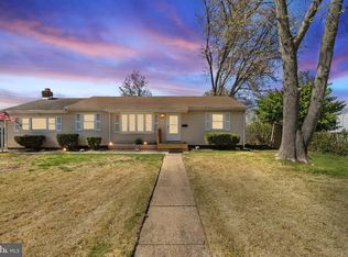 36 Warwick Rd, Stratford, NJ 08084