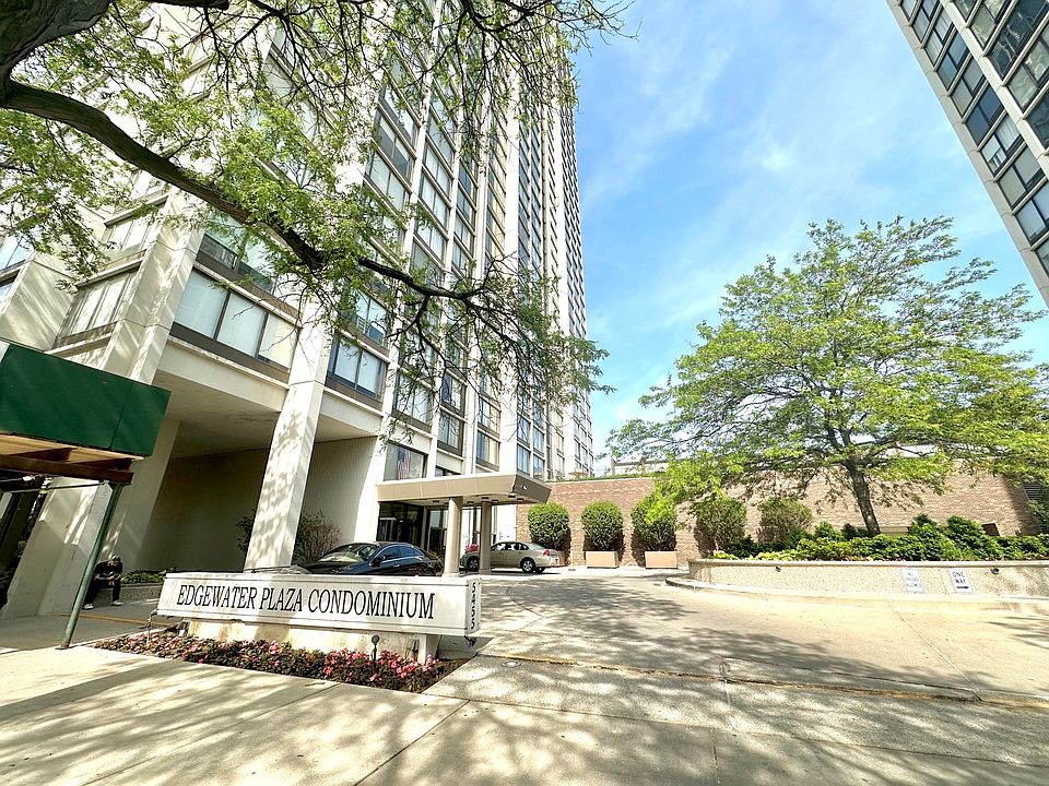 1st image of 5455 N Sheridan Rd APT 908