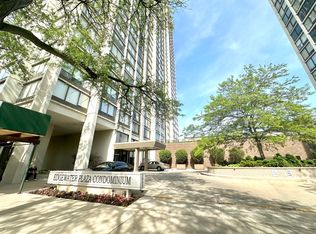 5455 N Sheridan Rd APT 908, Chicago, IL 60640