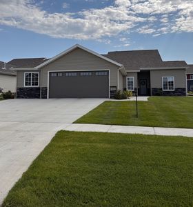 421 Westview Ln E, West Fargo, ND, 58078