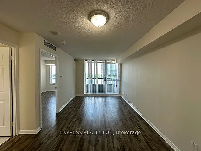 8 Hillcrest Ave #905 — Photo 9
