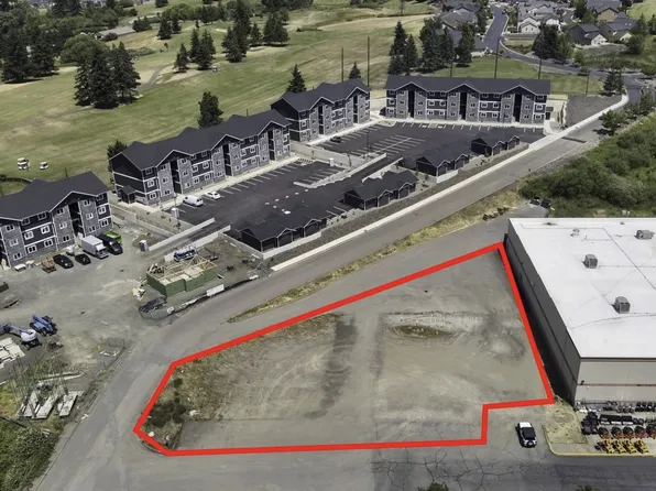 324 Dakota St, Sutherlin, OR 97479