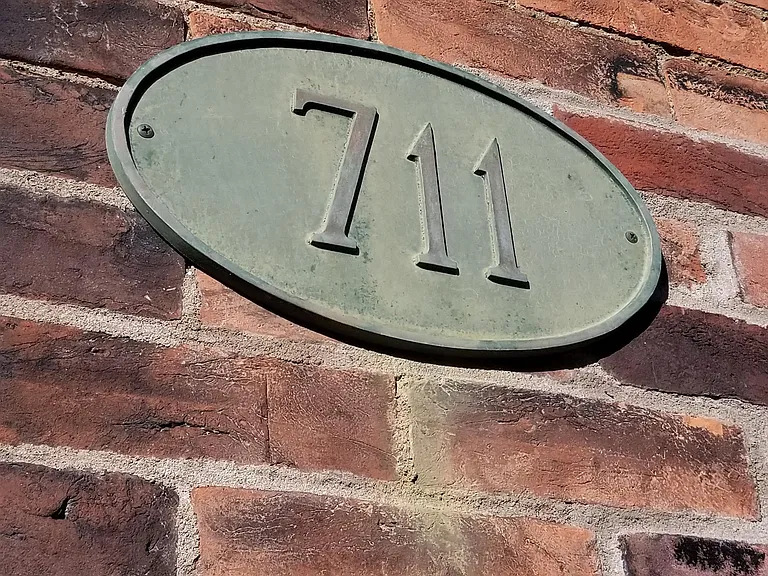 711 Philadelphia St — Photo 10