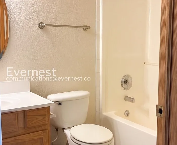250 Opal Ct — Photo 24