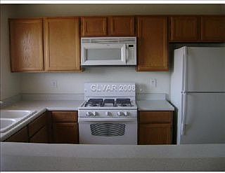 2nd image of 5074 S Rainbow Blvd Unit 202