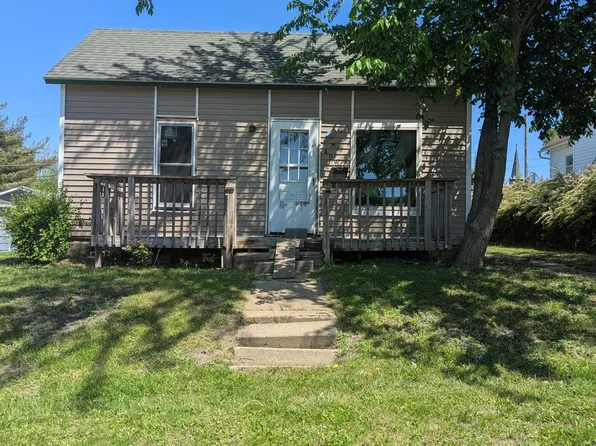 409 N Oak St, Creston, IA 50801