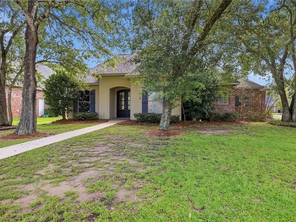 807 Sand Fox Run, Madisonville, LA 70447