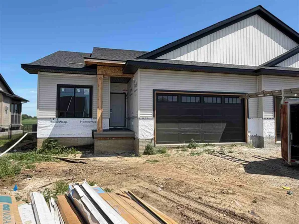 1270 Berkshire Ln, Northliberty, IA 52317