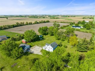 1034 County Home Rd, Springville, IA 52336