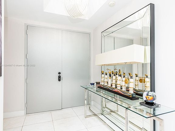 5th image of 16051 Collins Ave APT 404