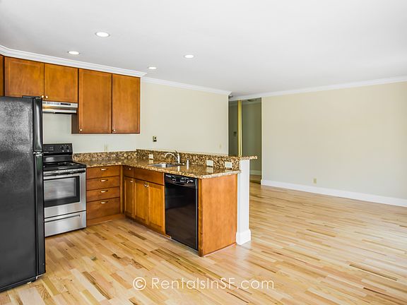 5th image of 303 Arguello Blvd APT 101