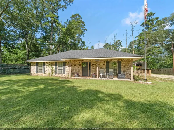 33897 Duff Rd, Walker, LA 70785