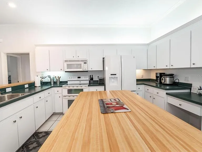 5845 Danterbury Ct — Photo 26