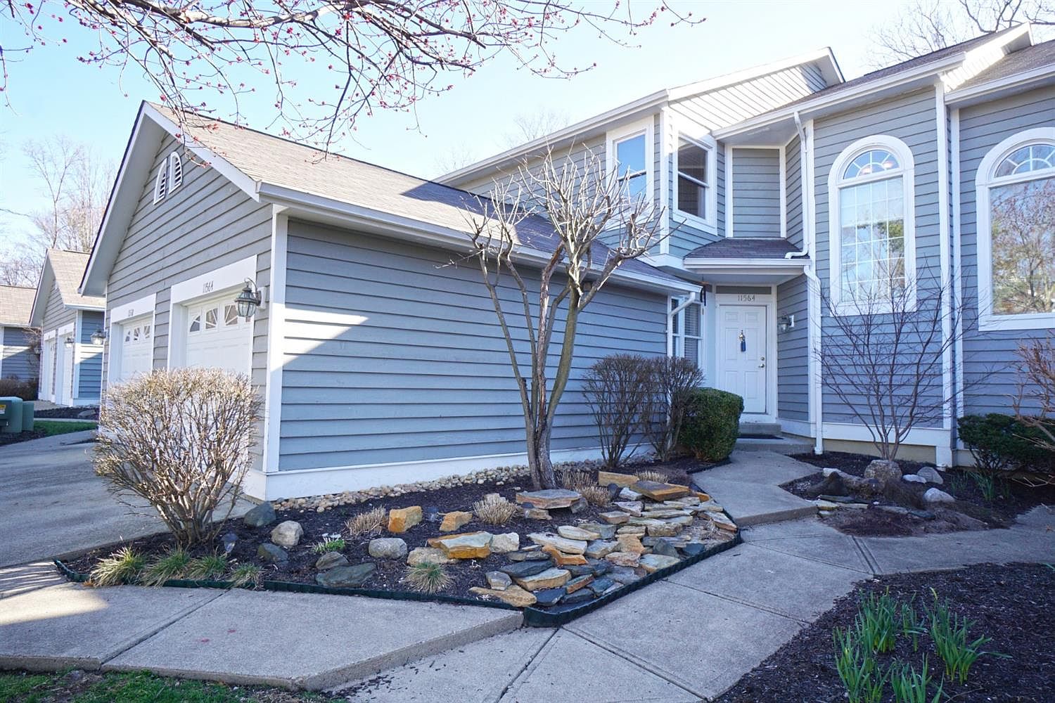 11564 Symmes Gate Ln, Cincinnati, OH 45249 | Zillow