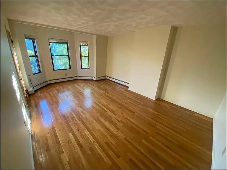 81 Perkins St #3 — Photo 2