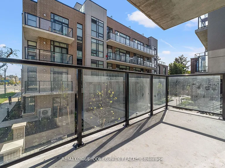 851 Sheppard Ave W #11 — Photo 19