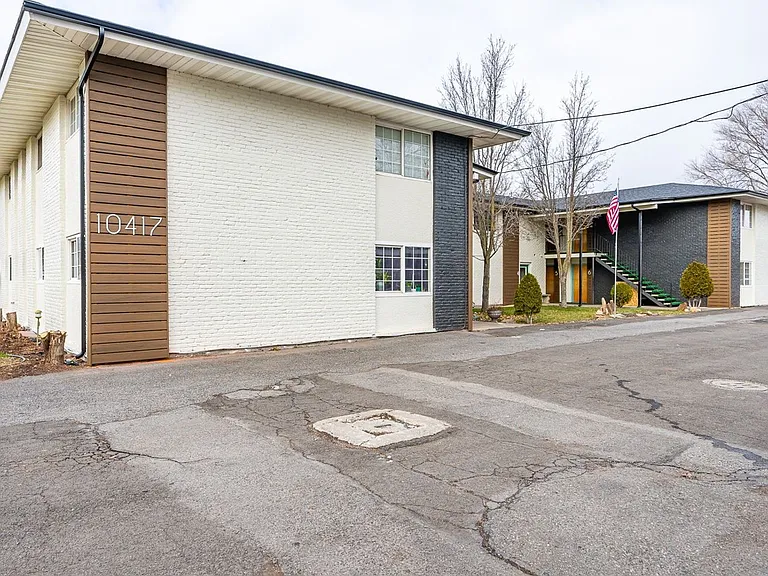 10417 E 4th Ave — Photo 12
