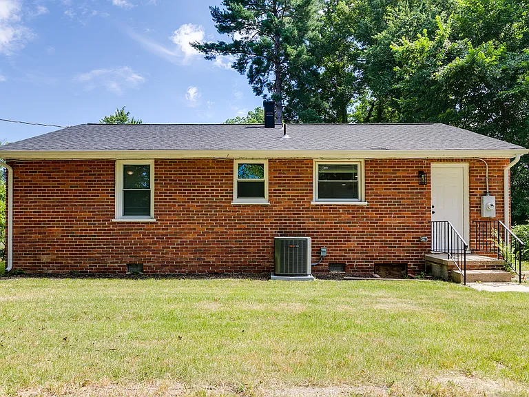 5301 Tacoma St — Photo 39