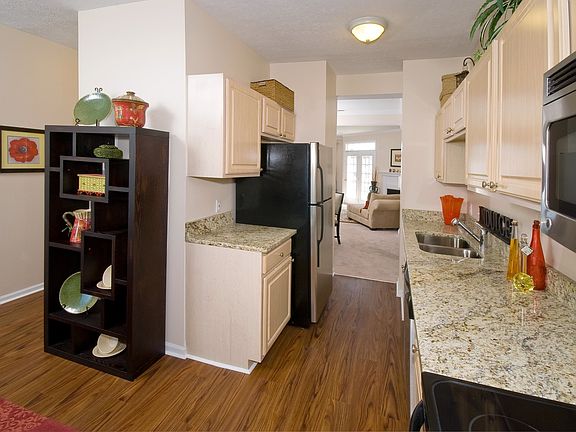 Warwick Kitchen #1