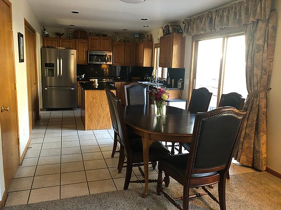 kitchen and diningn area