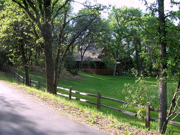 3rd image of 11370 Elnora Dr