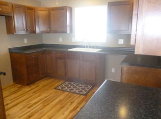 6245 Sunnyland Rd, De Land, IL 61839