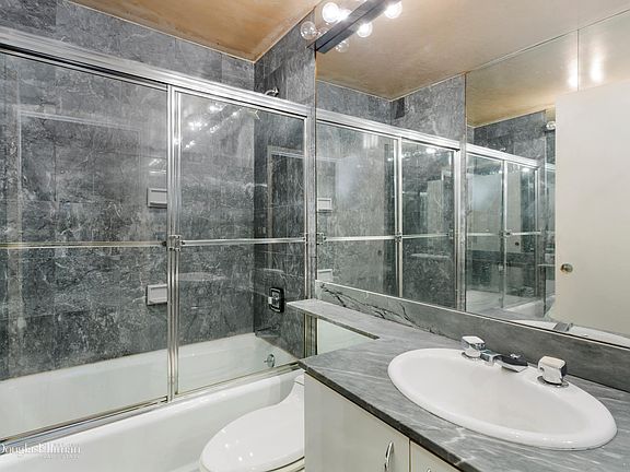 5th image of 510 E 80th St APT 8A