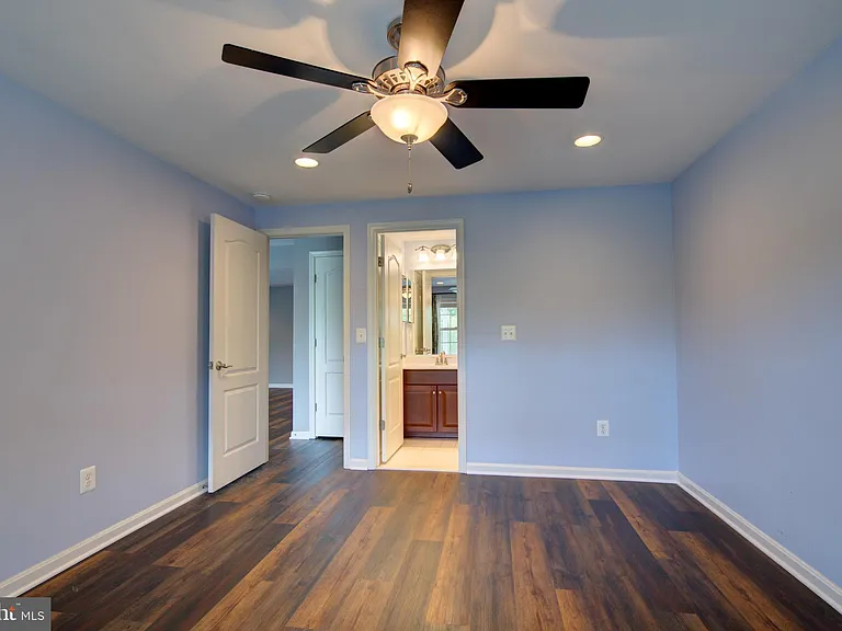 13481 Arcadian Dr — Photo 47